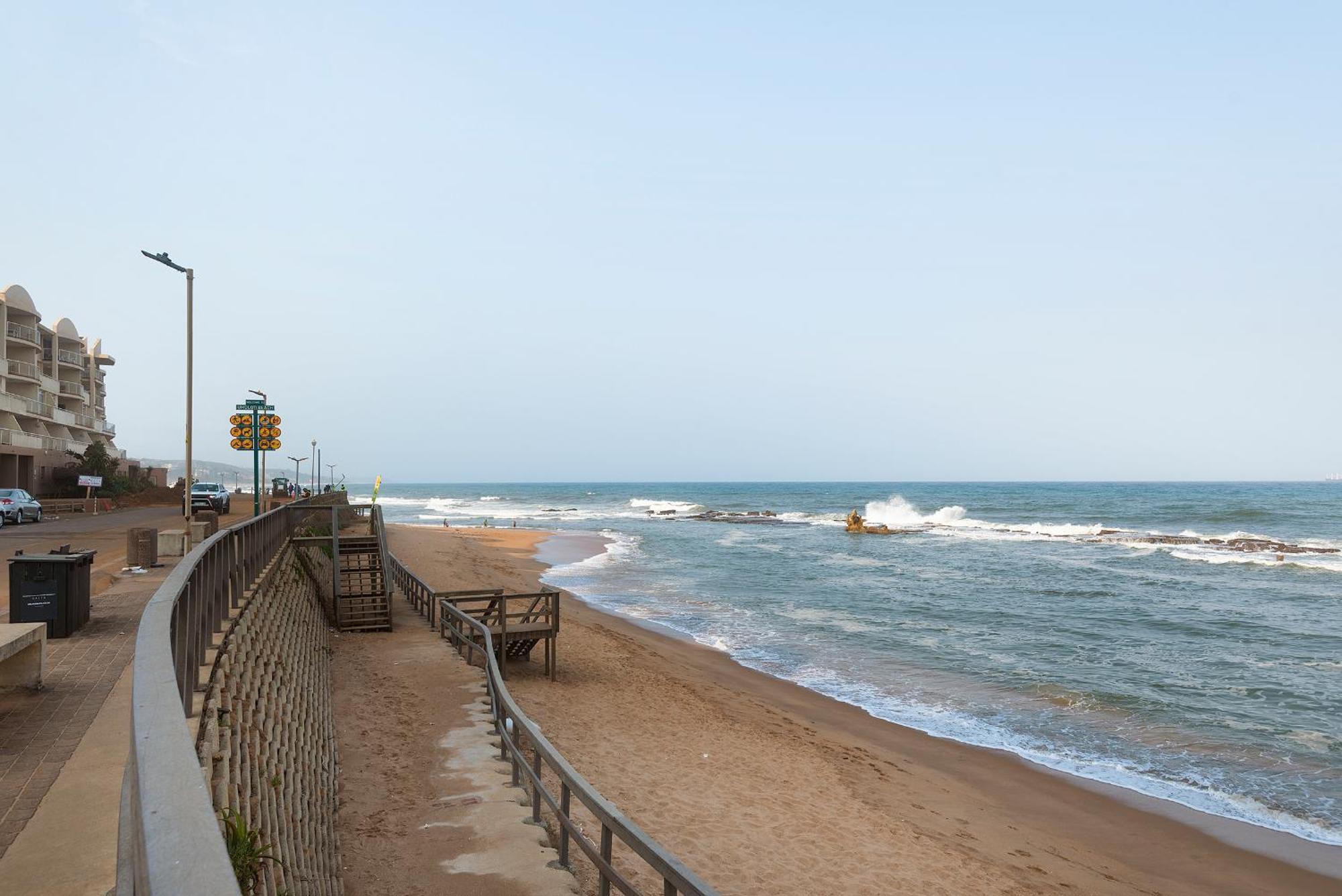 Escape To An Oceanview Vacation Home In Umdloti Beach Exterior photo