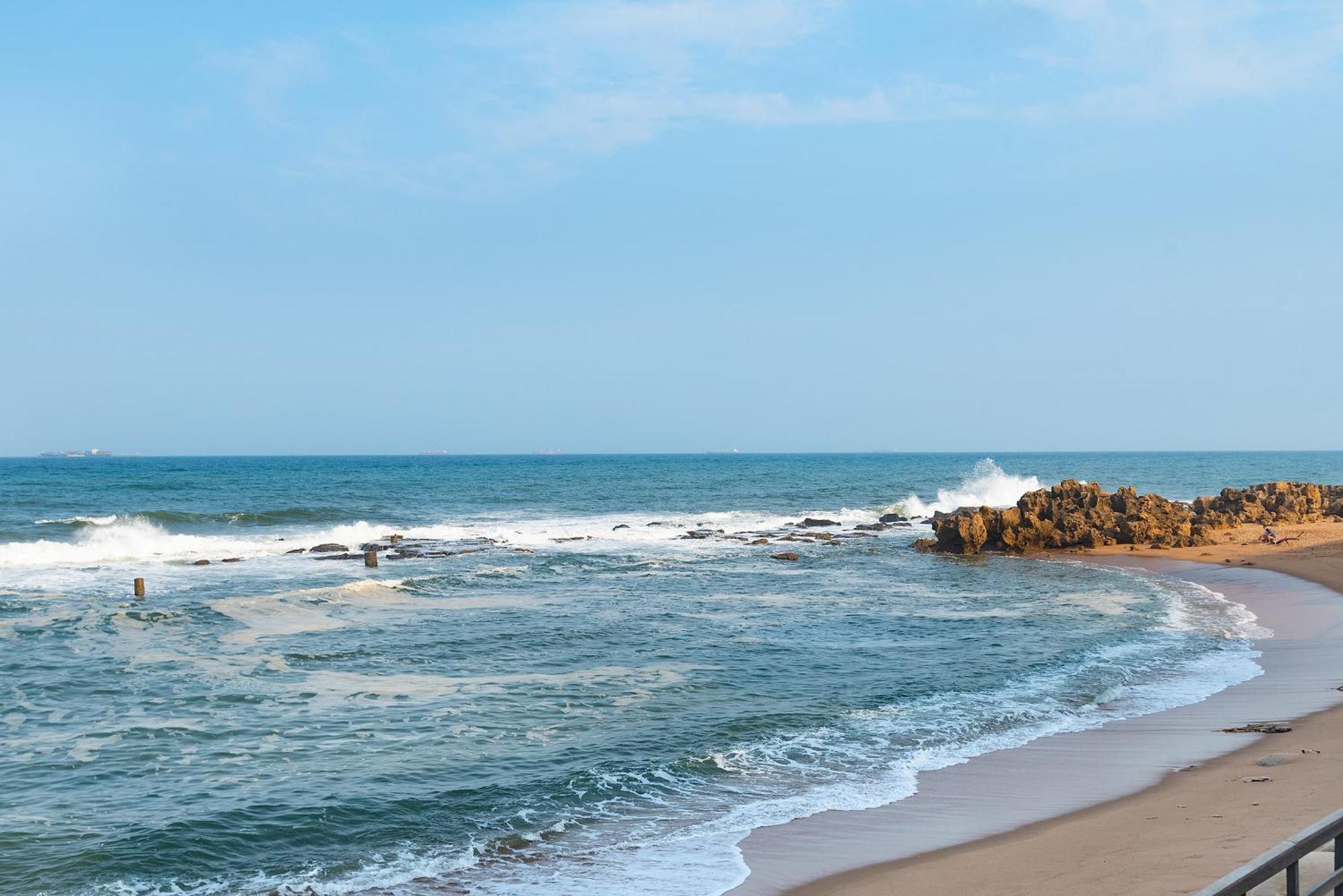 Escape To An Oceanview Vacation Home In Umdloti Beach Exterior photo